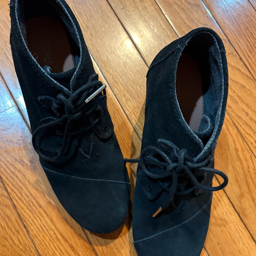Toms booties